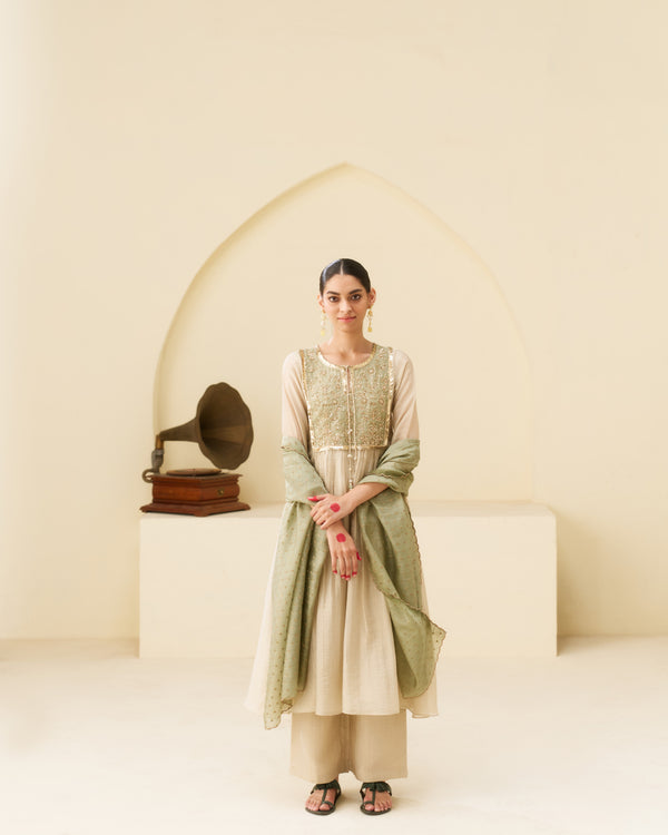 Sukoon - Hand Embroidered soft tissue Ivory Kurta with Sage Green Dupatta
