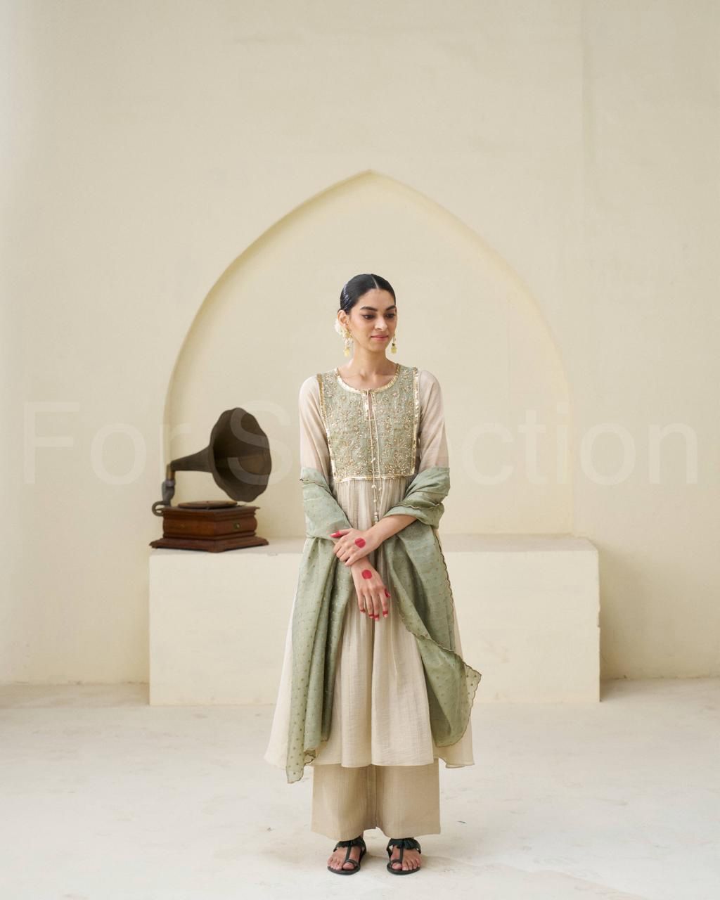 Sukoon - Hand Embroidered soft tissue Ivory Kurta with Sage Green Dupatta